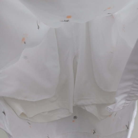 Columbia Athletic Skort Alpine Chill Zero White/Baja Blitz Size XS Tennis Golf - Picture 3 of 6